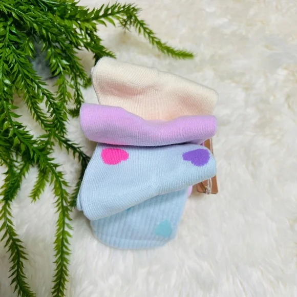 Skims Women Crew 3 Pair Socks - Picture 4 of 6